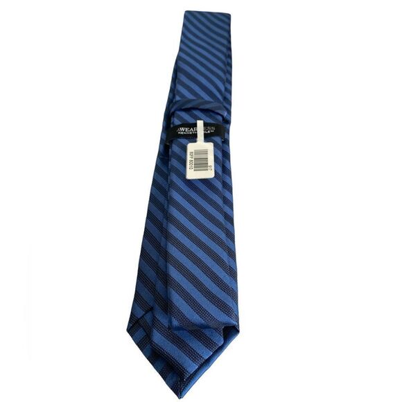AWEARNESS Kenneth Cole blue stripe 100 % silk  length 29 inches - Picture 2 of 6